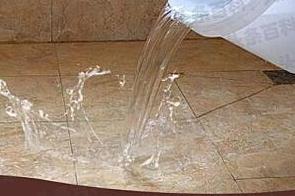 汤旺河漏水维修 免砸砖防水材料该如何施工